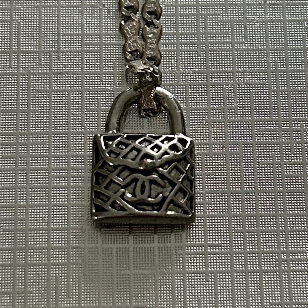 CC Quilted HandBag Silver Pendant